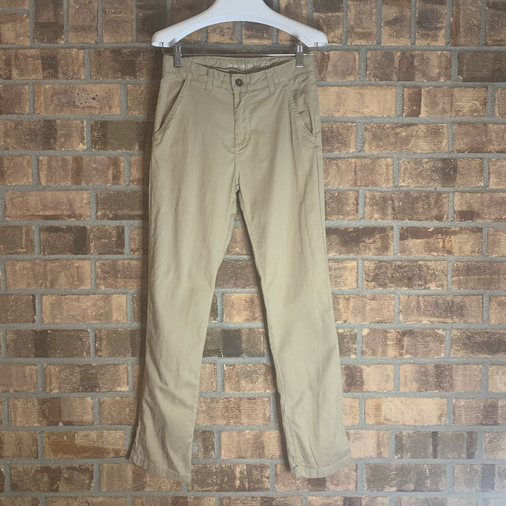 Khaki pants